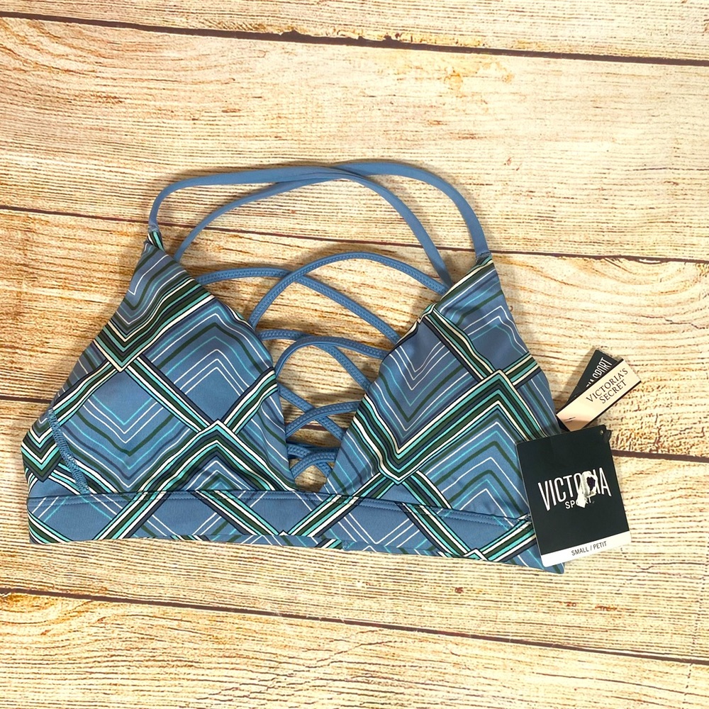 New Victoria’s Secret sports bra, Victoria’s Secret sport scrappy, blue striped